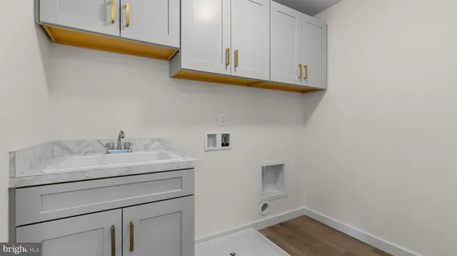 a view of a hallway with workspace