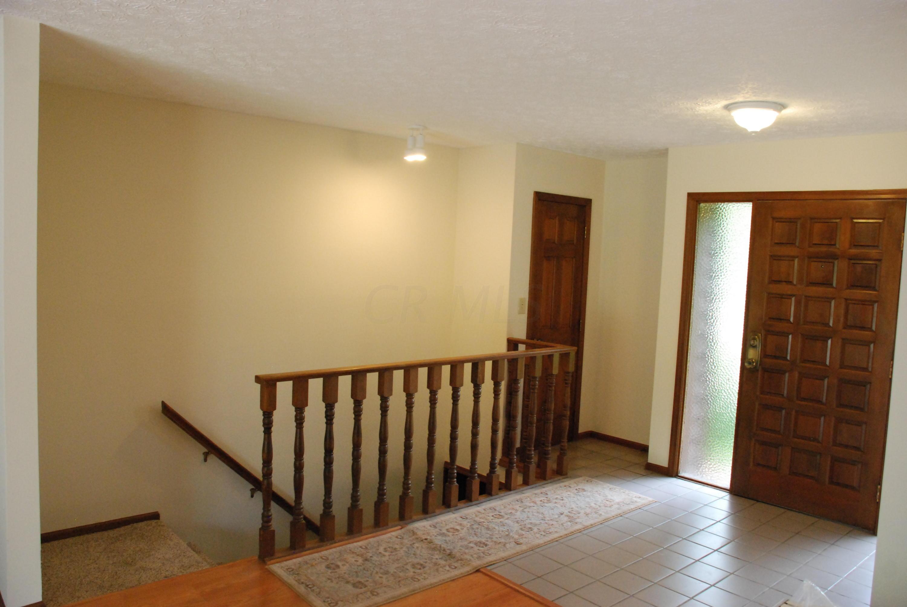 1832 Snouffer Road Columbus, OH 43235 - Photo 10 of 26 Gallery Image 10