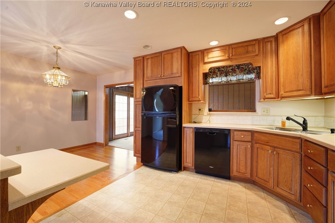 782 Echo Road South Charleston, WV 25303 - Photo 17 of 28 Gallery Image 17