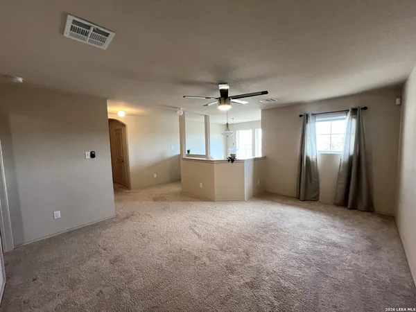 $2,100 | 1057 Clarkston Drive, Seguin, TX 78155