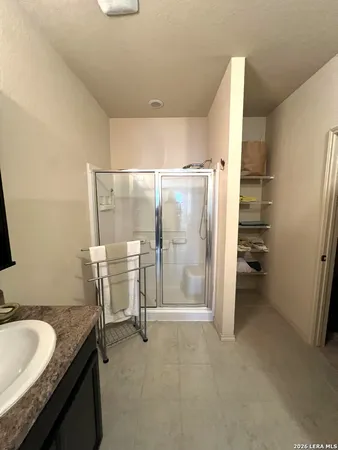 $2,100 | 1057 Clarkston Drive, Seguin, TX 78155