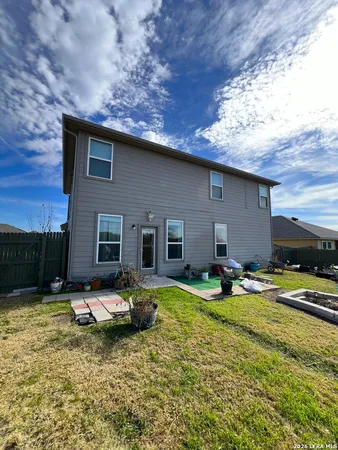 $2,100 | 1057 Clarkston Drive, Seguin, TX 78155