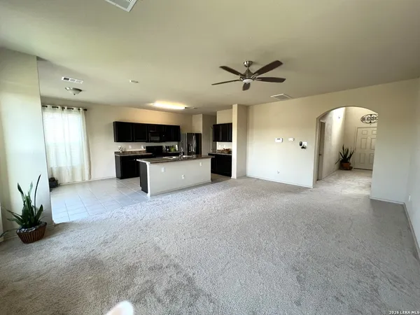 $2,100 | 1057 Clarkston Drive, Seguin, TX 78155