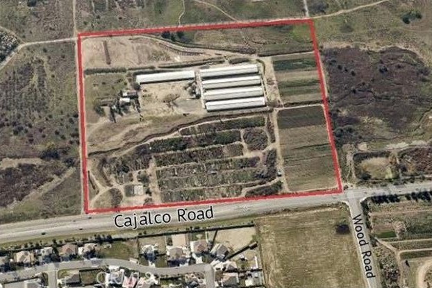 19203 Cajalco Road Perris, CA 92570 - Photo 14 of 14 a close up of a street