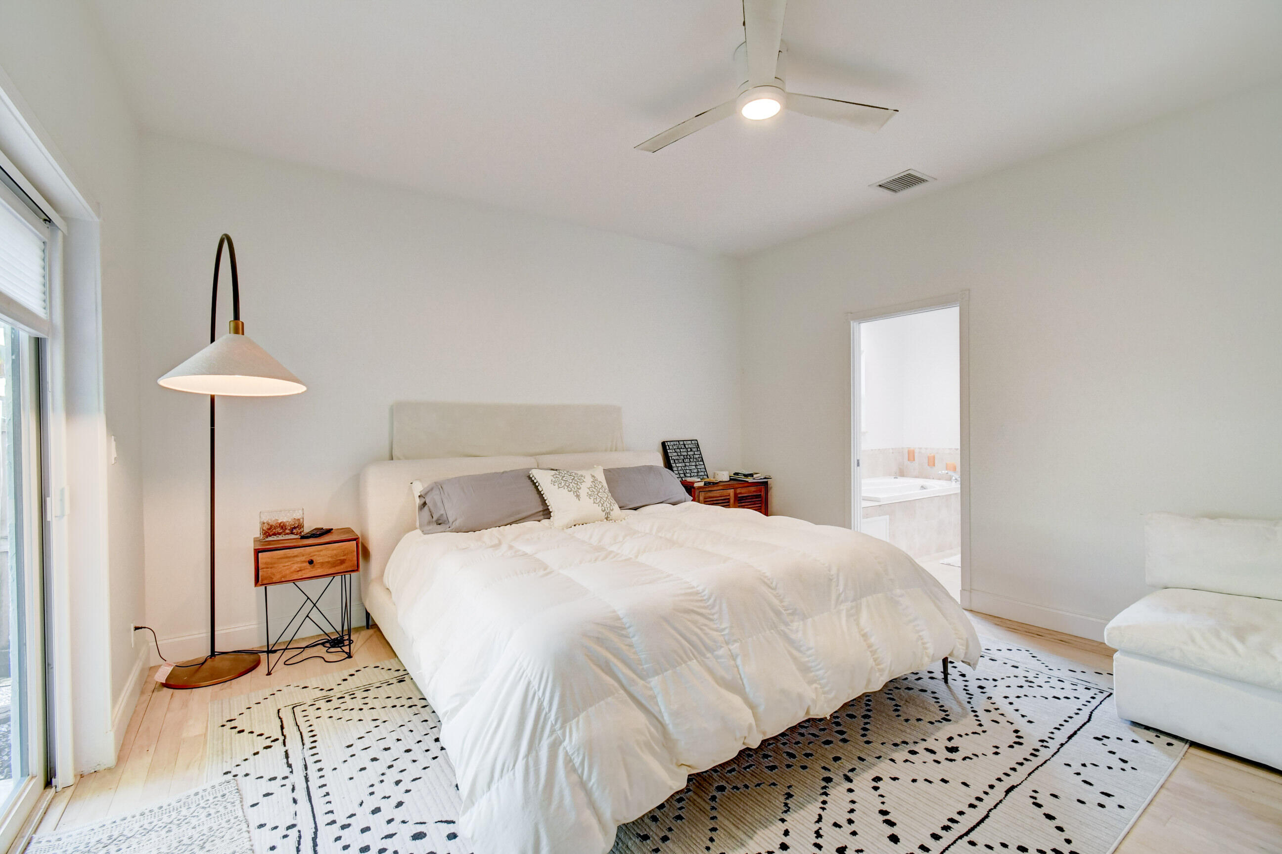 21 Oceanview Drive, Unit A Ocean Ridge, FL 33435 - Photo 11 of 21 -