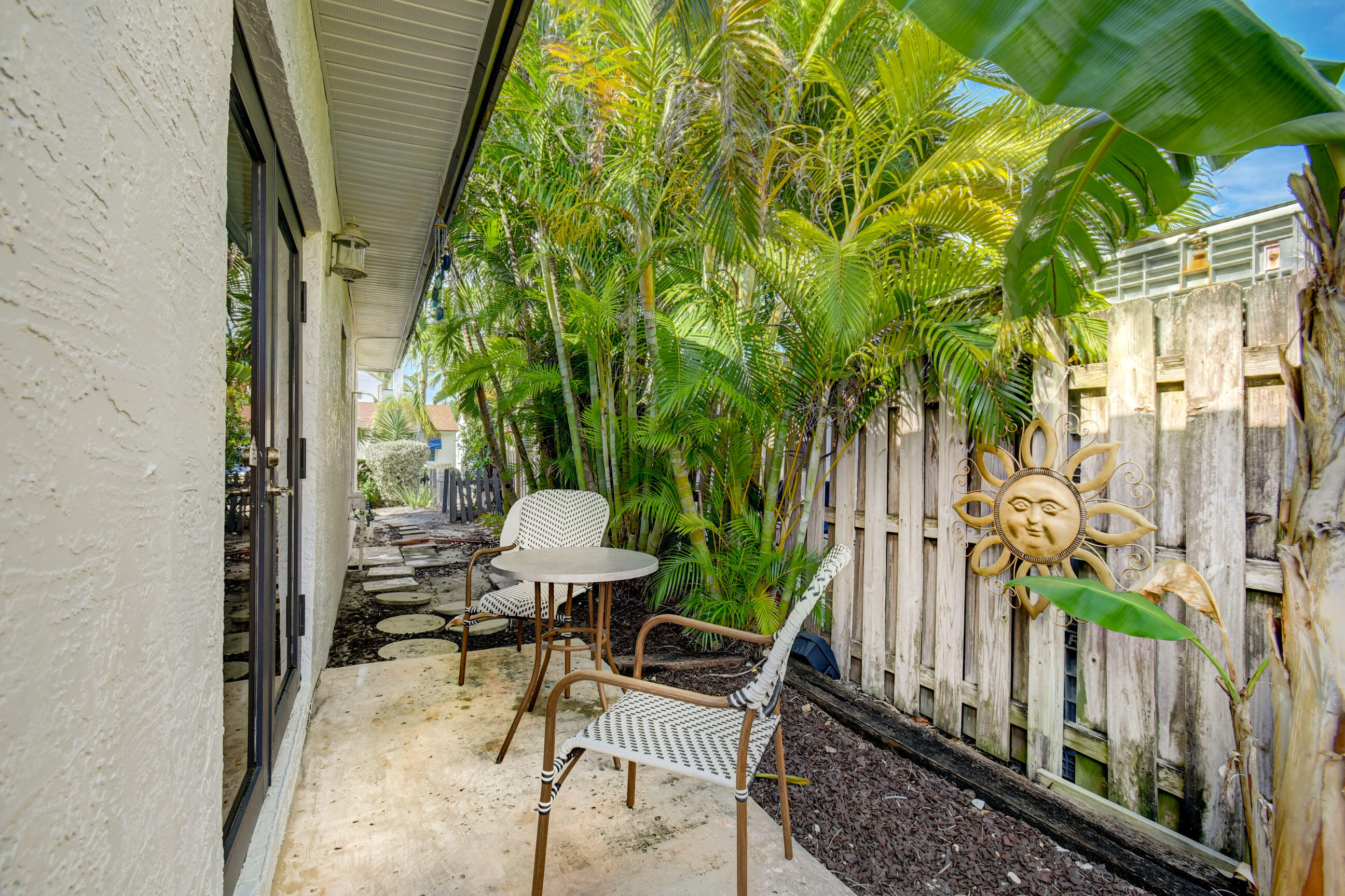 21 Oceanview Drive, Unit A Ocean Ridge, FL 33435 - Photo 18 of 21 yard