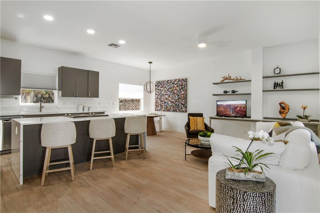 21 Oceanview Drive, Unit A Ocean Ridge, FL 33435 - Photo 4 of 21 -