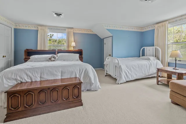 $625,000 | 8612 Crystal Springs Road, Woodstock, IL 60098