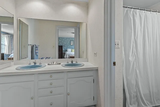 $625,000 | 8612 Crystal Springs Road, Woodstock, IL 60098