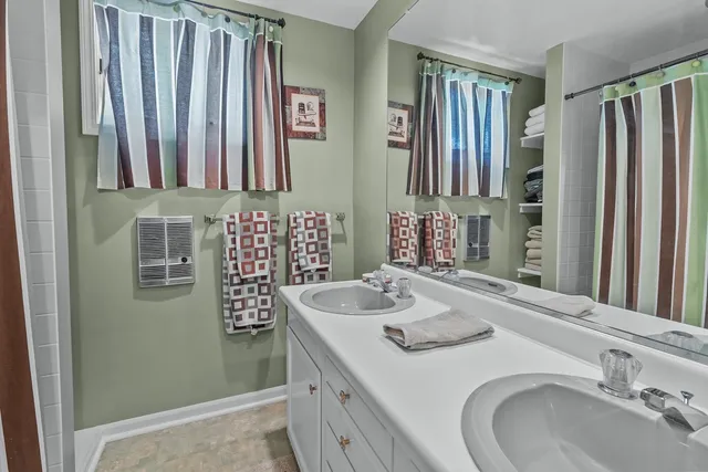 $625,000 | 8612 Crystal Springs Road, Woodstock, IL 60098