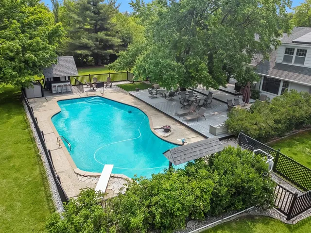 $625,000 | 8612 Crystal Springs Road, Woodstock, IL 60098