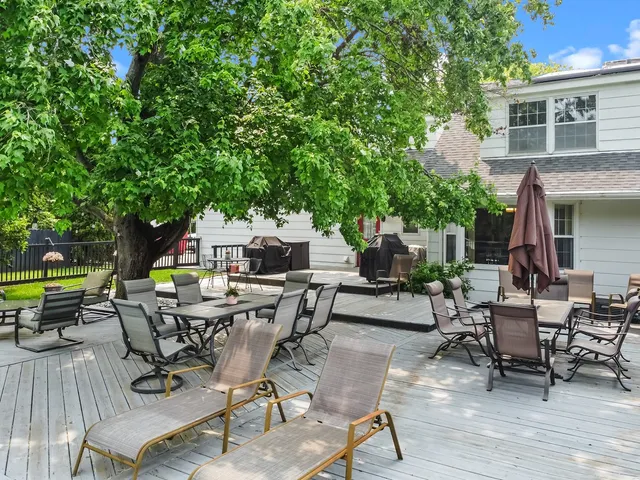 $625,000 | 8612 Crystal Springs Road, Woodstock, IL 60098