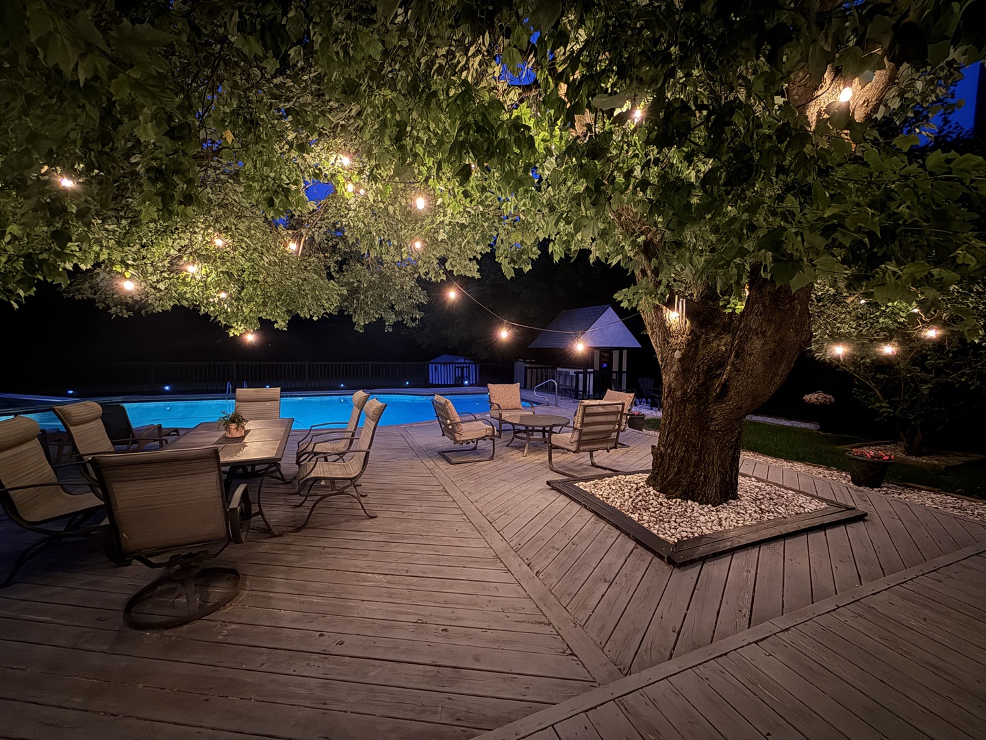 8612 Crystal Springs Road Woodstock, IL 60098 - Photo 36 of 45 a outdoor space with chairs