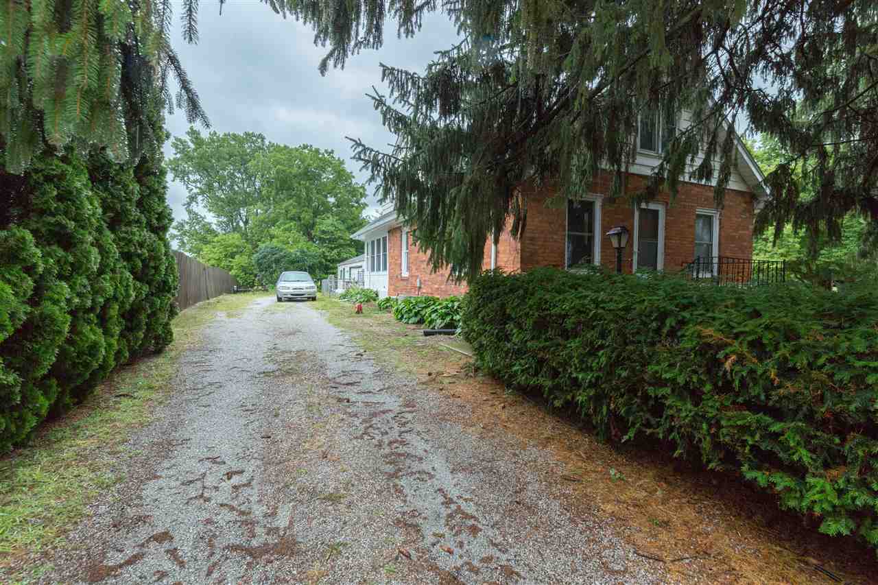 62096 Miami Road South Bend, IN 46614 - Photo 3 of 33