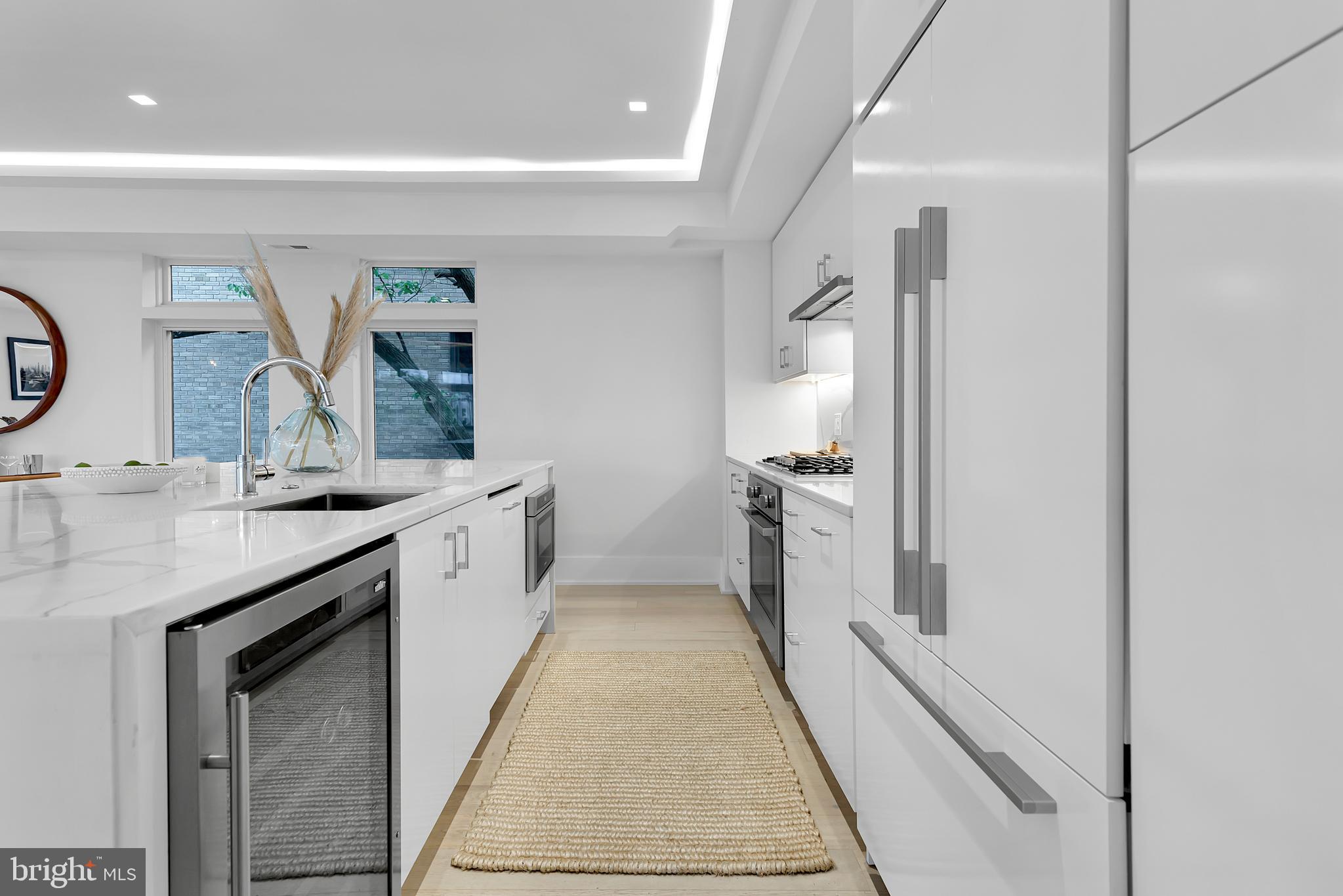 1001 Monroe Street Northwest, Unit 4 Washington, DC 20010 - Photo 17 of 35 Kitchen