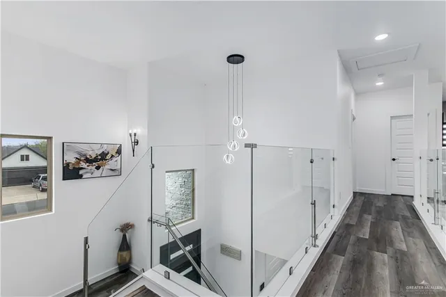 $3,200 | 1000 North Buxton Avenue, Edinburg, TX 78541