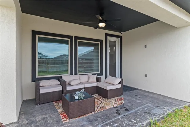 $3,200 | 1000 North Buxton Avenue, Edinburg, TX 78541