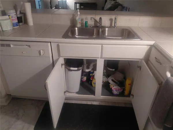 $134,900 | 85 Southeast 16th Avenue, Unit F302, Gainesville, FL 32601