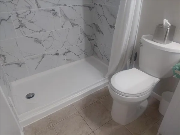 $134,900 | 85 Southeast 16th Avenue, Unit F302, Gainesville, FL 32601