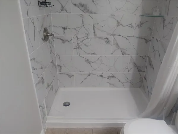 $134,900 | 85 Southeast 16th Avenue, Unit F302, Gainesville, FL 32601