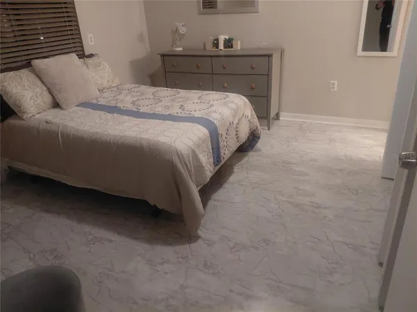 $134,900 | 85 Southeast 16th Avenue, Unit F302, Gainesville, FL 32601