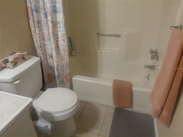 $134,900 | 85 Southeast 16th Avenue, Unit F302, Gainesville, FL 32601