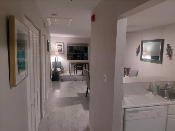 $134,900 | 85 Southeast 16th Avenue, Unit F302, Gainesville, FL 32601