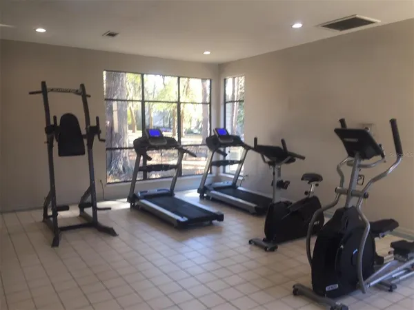 $134,900 | 85 Southeast 16th Avenue, Unit F302, Gainesville, FL 32601