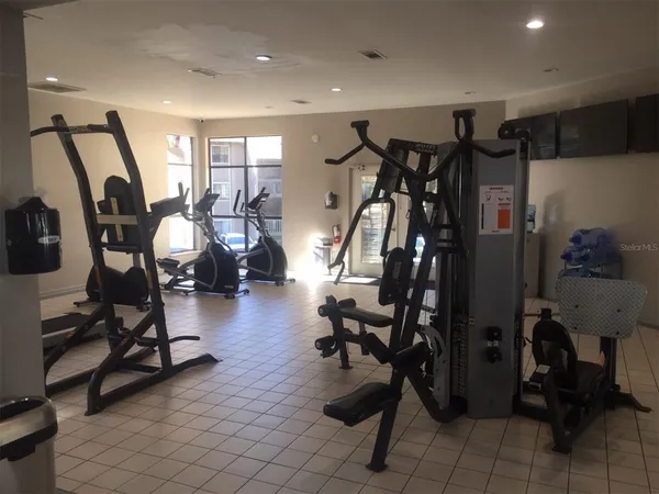 $134,900 | 85 Southeast 16th Avenue, Unit F302, Gainesville, FL 32601