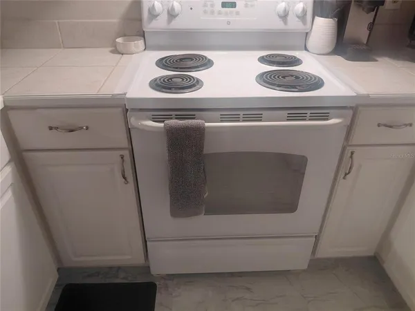 $134,900 | 85 Southeast 16th Avenue, Unit F302, Gainesville, FL 32601