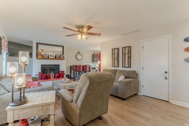 $199,900 | 2840 Squire Lane, Evansville, IN 47715