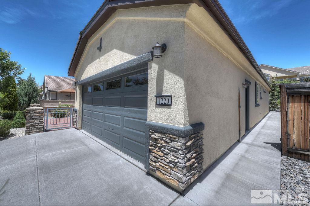 1220 Cliff Park Way Reno, NV 89523 - Photo 5 of 25 Photo 5