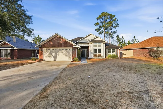 $274,900 | 217 Slayton Circle, Hinesville, GA 31313