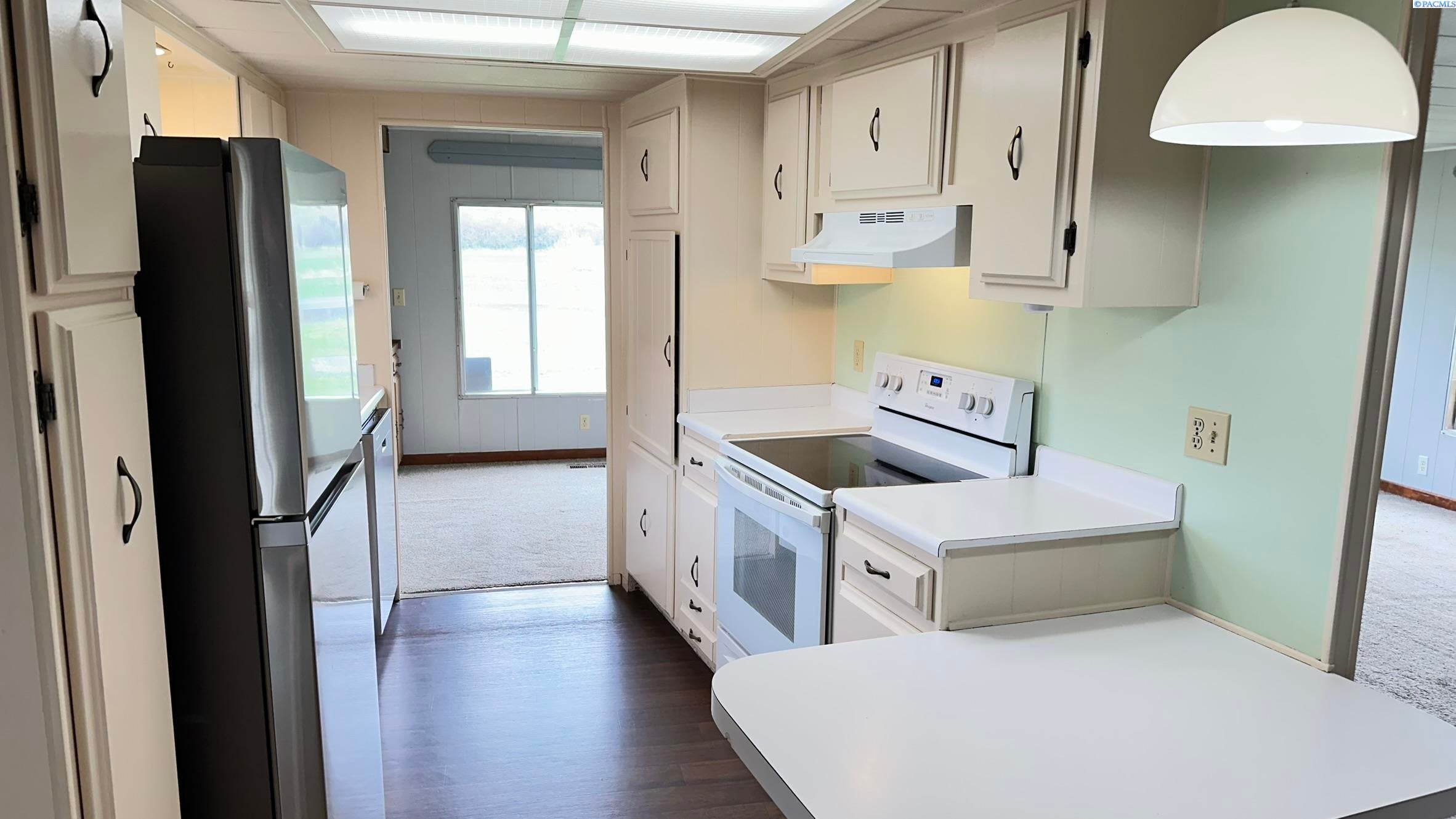 301 Klemgard Road Pullman, WA 99163 - Photo 8 of 48 Gallery Image 8