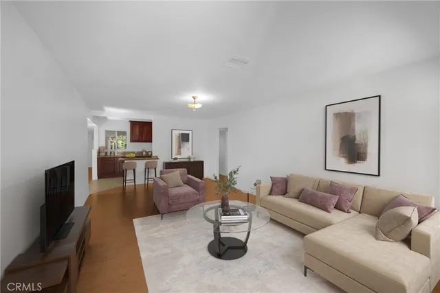 $1,049,900 | 1128 South Parton Street, Santa Ana, CA 92707