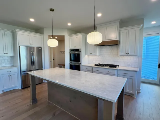 $732,758 | 2726 Kensington Avenue Northeast, St. Michael, MN 55376