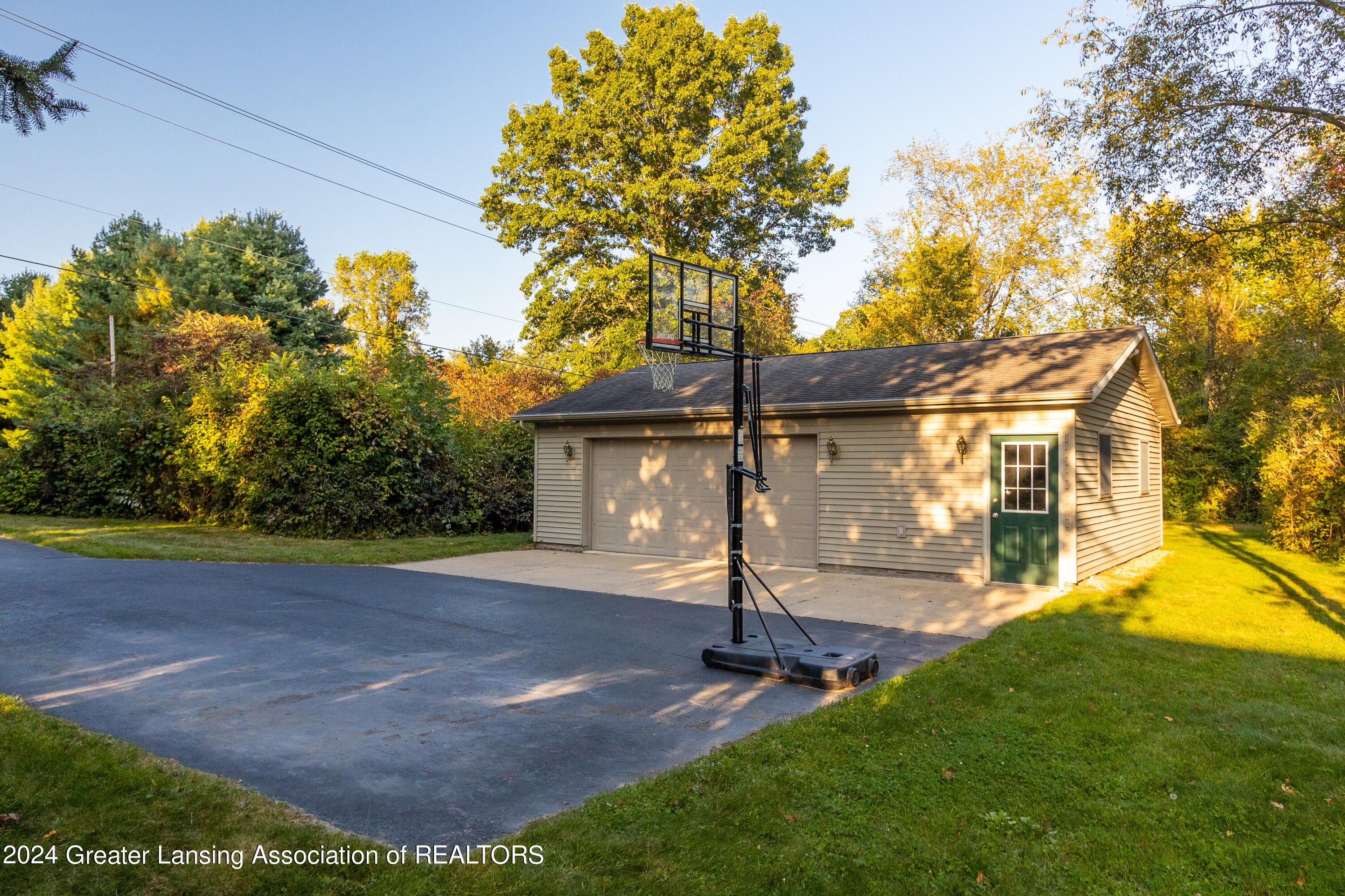 231 Piper Road Haslett, MI 48840 - Photo 38 of 53 Exteriors-13