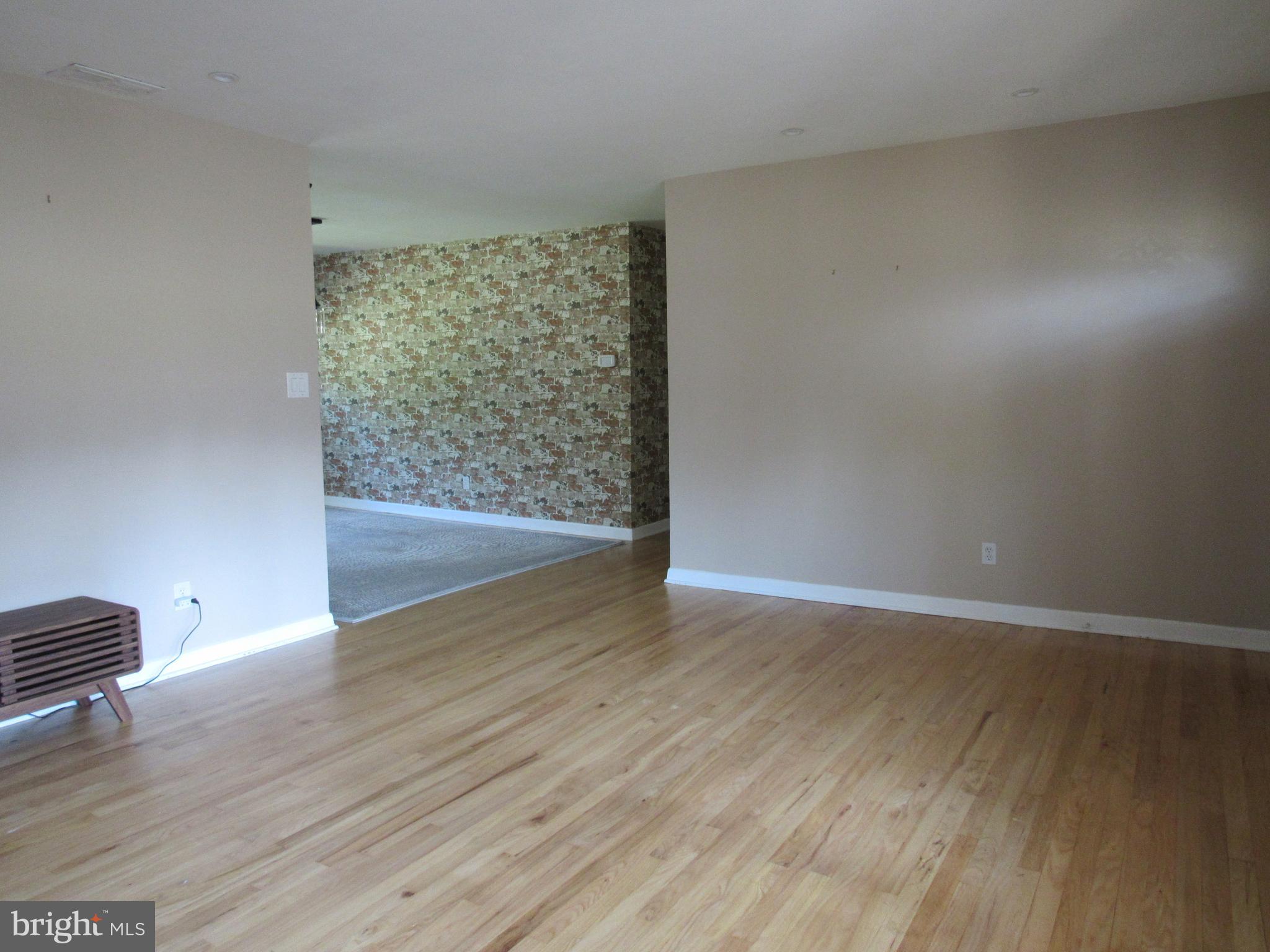 15 Davison Road Hightstown, NJ 08520 - Photo 10 of 28 Gallery Image 10
