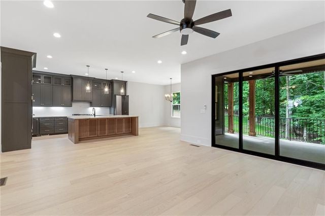 $1,475,000 | 3846 Town Farms Drive, Peachtree Corners, GA 30360