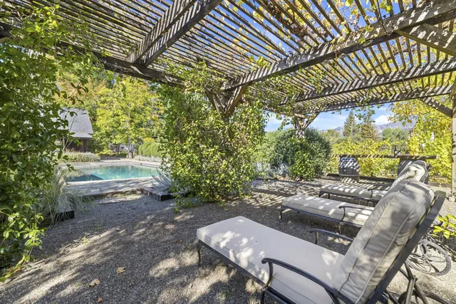 $5,250,000 | 2551 Grant Street, Calistoga, CA 94515