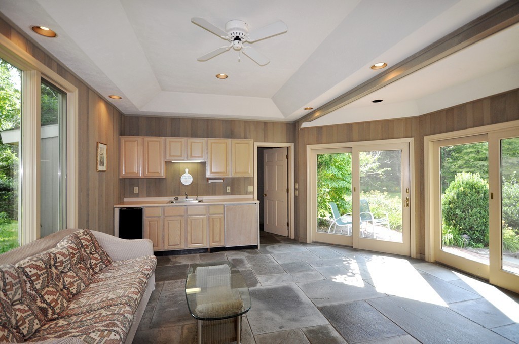 10 Rice Road Sudbury, MA 01776 - Photo 21 of 29 a large white room with a large window