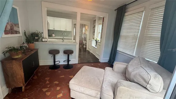 $2,800 | 433 Southeast 7th Street, Gainesville, FL 32601