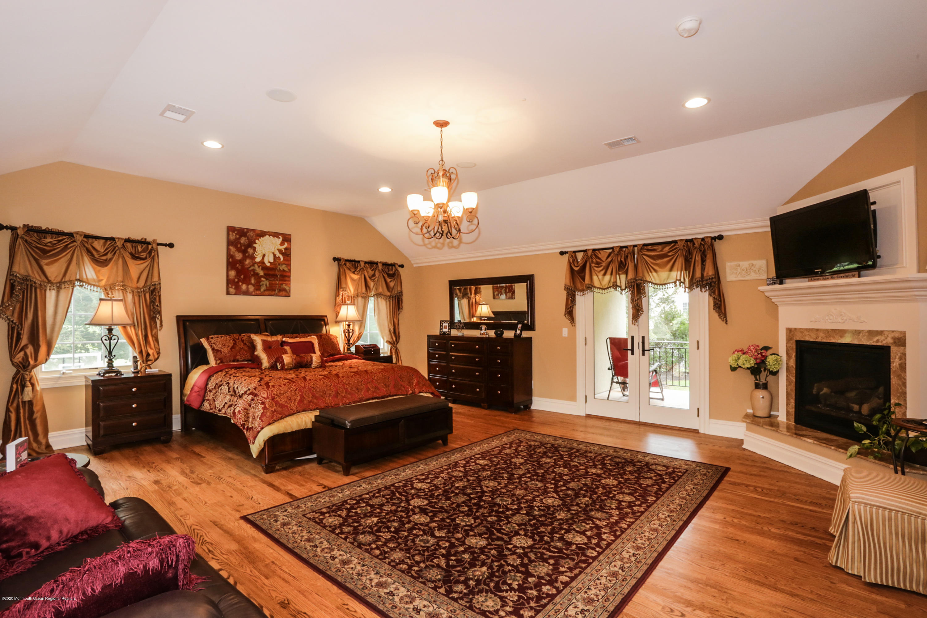 21 Fox Hedge Road Colts Neck, NJ 07722 - Photo 17 of 33 16