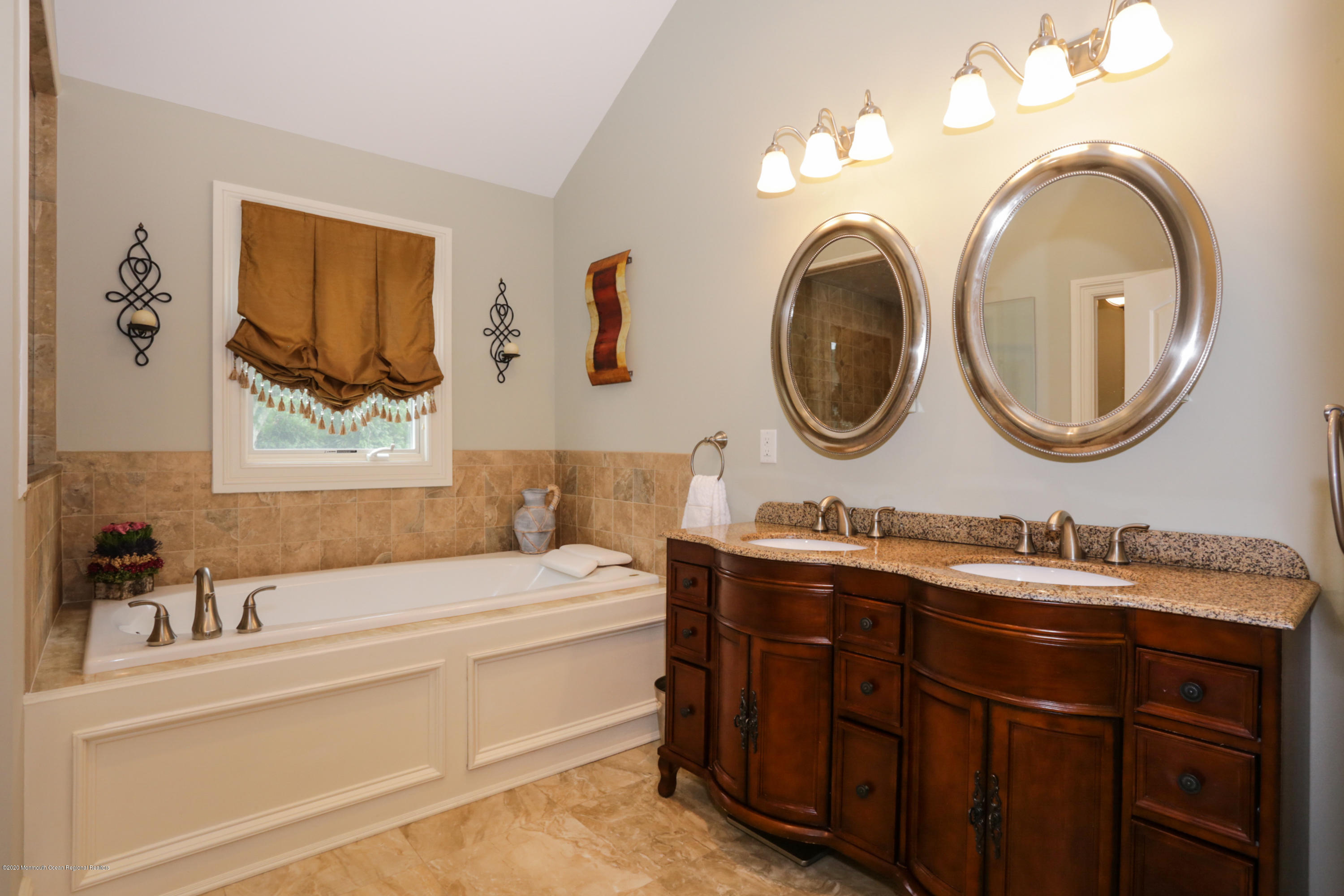 21 Fox Hedge Road Colts Neck, NJ 07722 - Photo 20 of 33 17