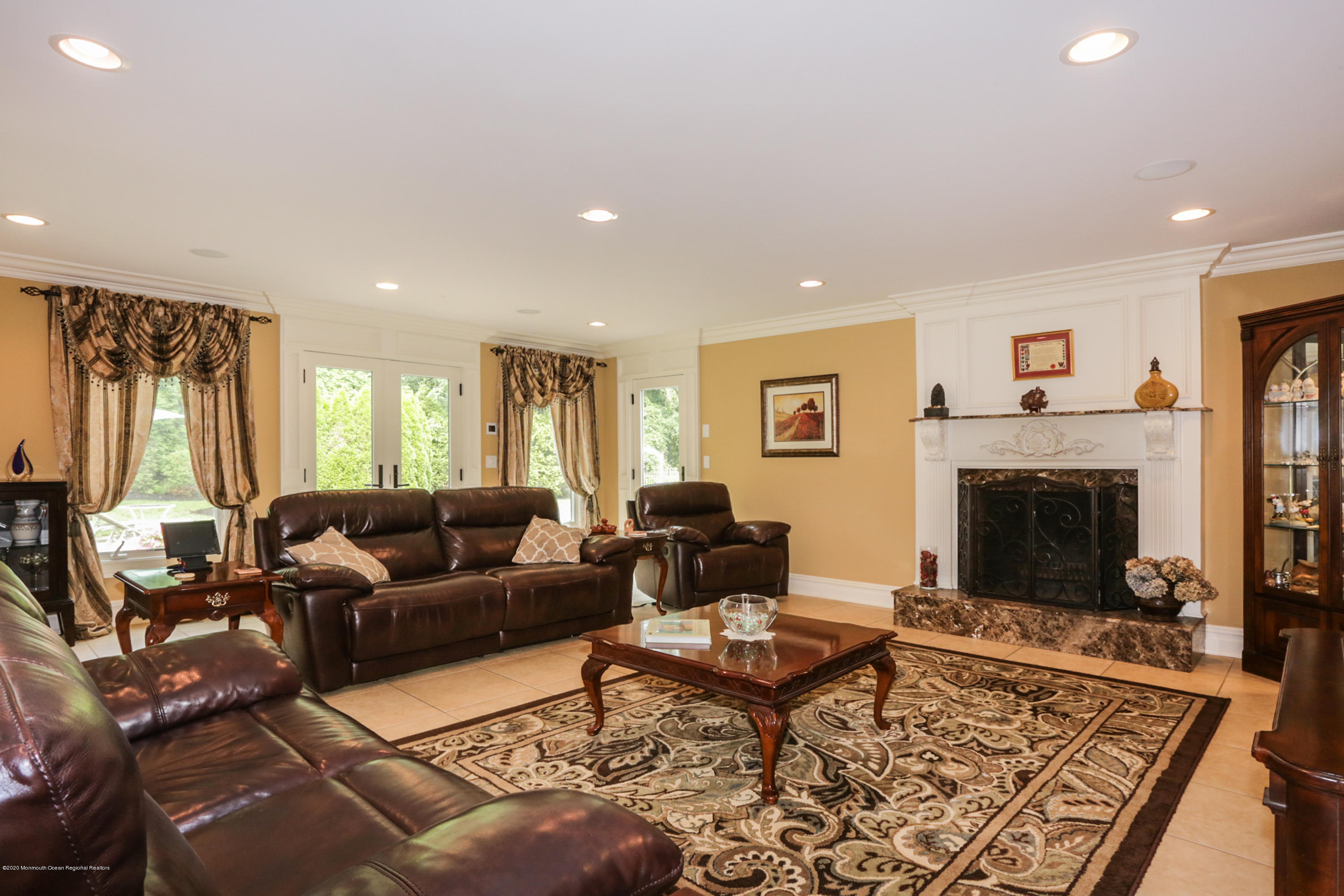 21 Fox Hedge Road Colts Neck, NJ 07722 - Photo 7 of 33 4
