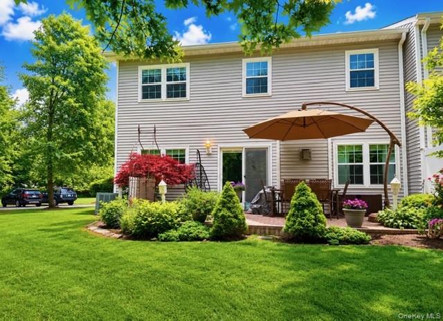 39 Merrimack Road Smithtown, NY 11787 - Photo 4 of 12 Back of Townhouse