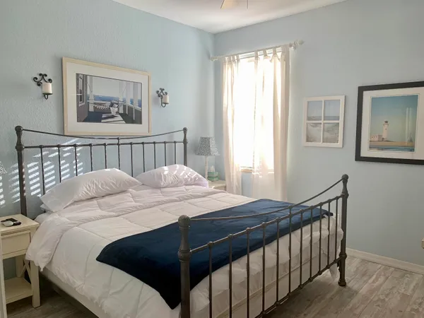 $3,250 | 188 West Thatch Palm Circle, Jupiter, FL 33458