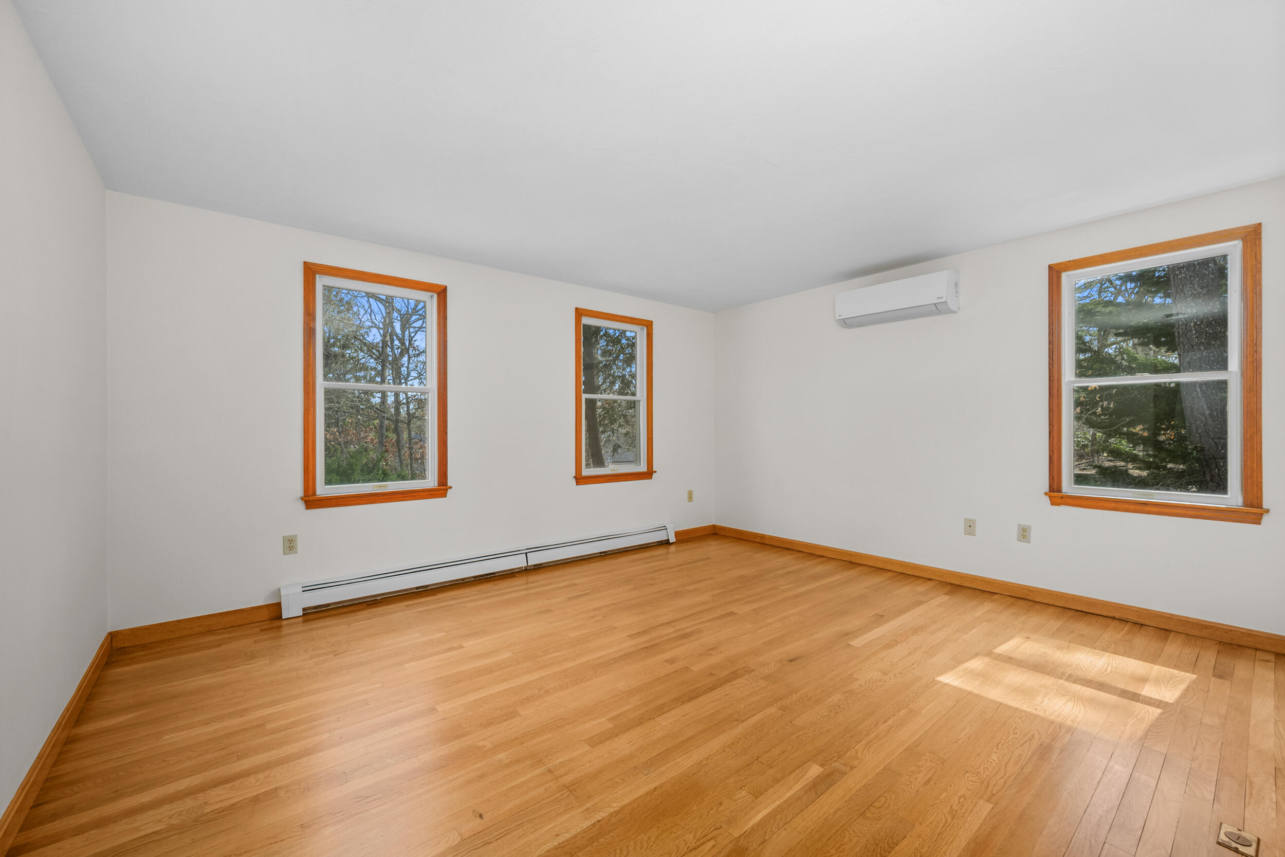 296 Commons Way Brewster, MA 02631 - Photo 7 of 22 Primary Bedroom