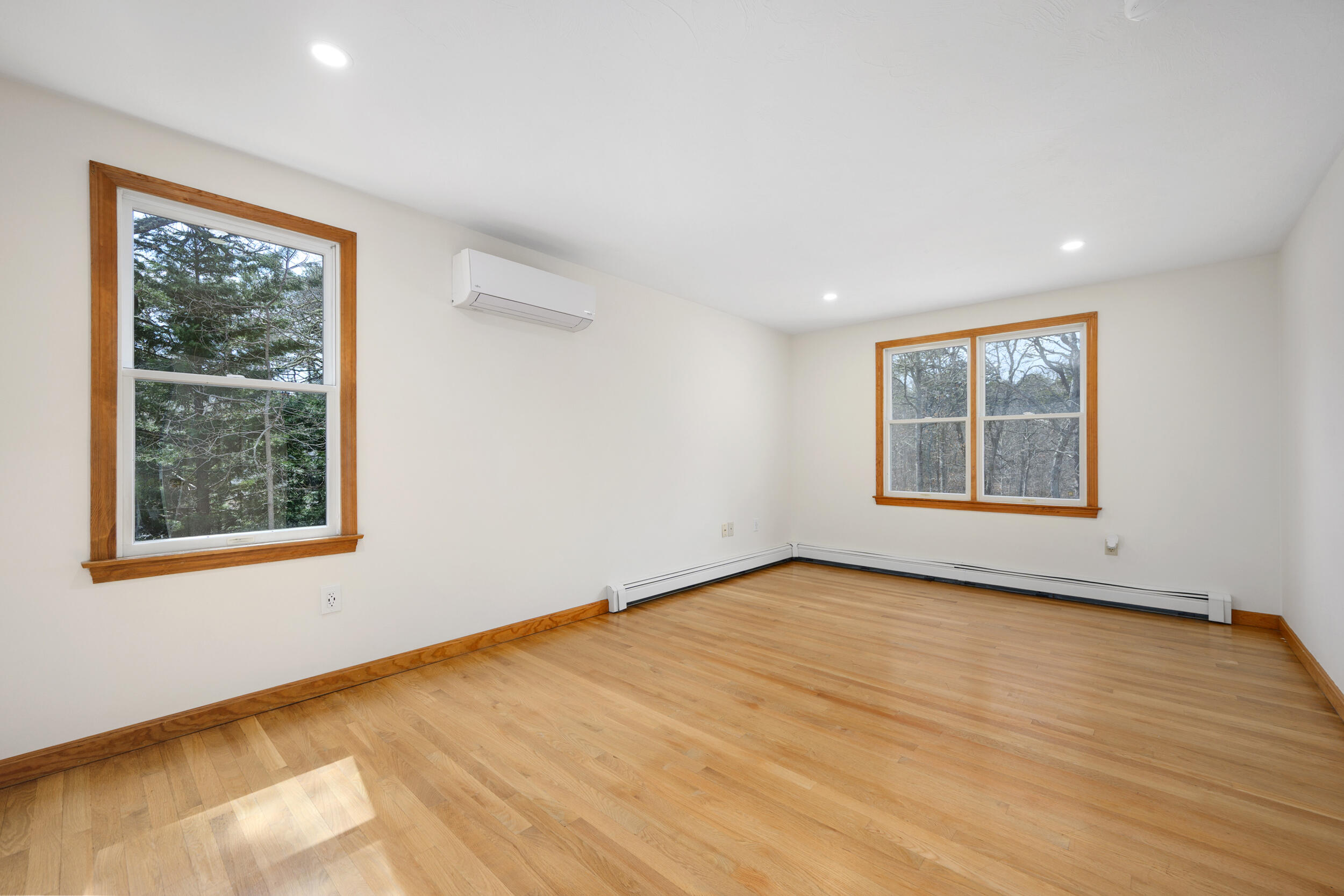 296 Commons Way Brewster, MA 02631 - Photo 10 of 22 2nd flr Bedroom