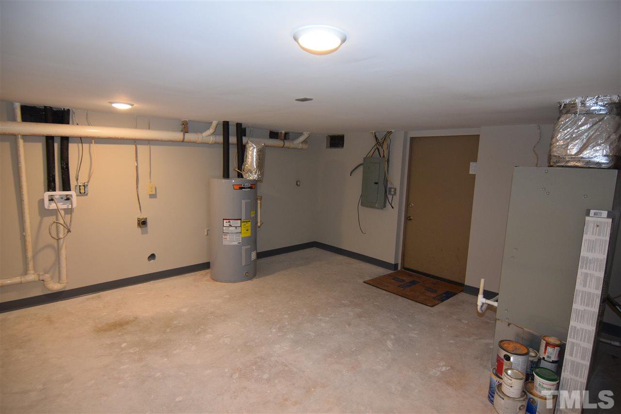 3606 Mill Run Raleigh, NC 27612 - Photo 17 of 19